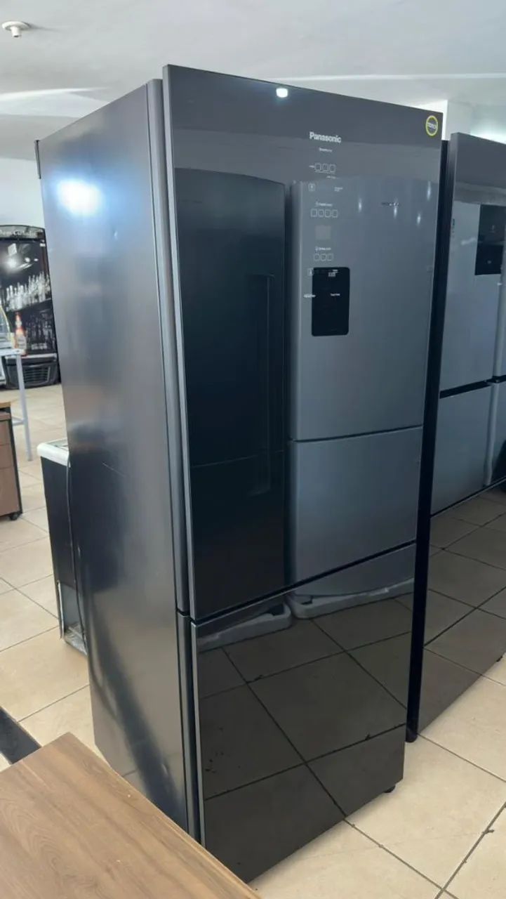 Geladeira Panasonic Espelhada - Com Avarias 