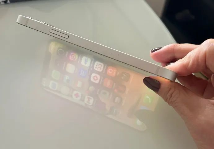 iPhone 12 Branco - Foto 2