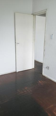 Apartamento no bairro Irajá, 2 quartos - Foto 8