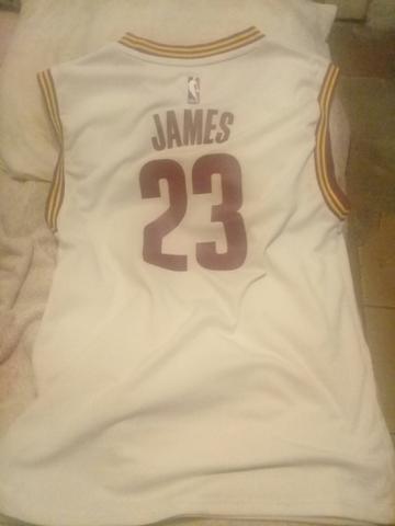 Vendo regata basquete original