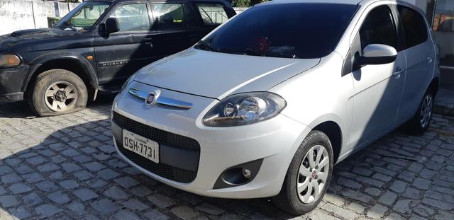 Palio Itália muito novo único dono
