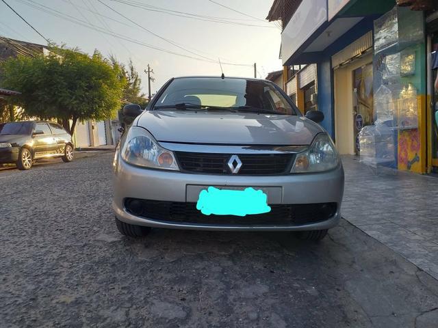 Renault Symbol 2010 - Foto 3