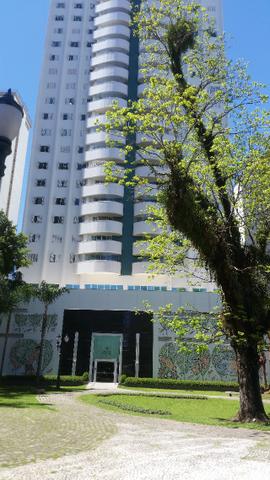 Apartamento 4 3 dorms e 1 escritorio 2 Suites e 2 vagas