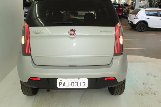 FIAT IDEA 2015/2015 1.4 MPI ATTRACTIVE 8V FLEX 4P MANUAL - Foto 6