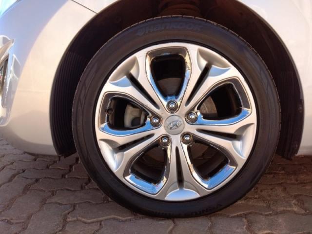 HYUNDAI I30 1.8 MPI 16V GASOLINA 4P 2014 - Foto 11