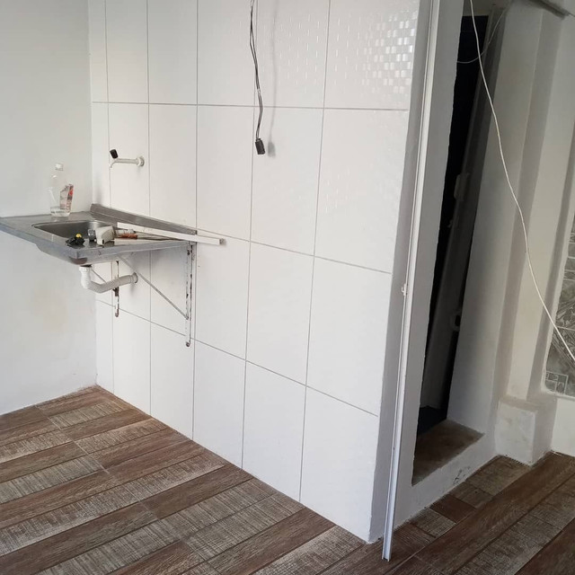 Alugo um quarto e banheiro - Foto 6
