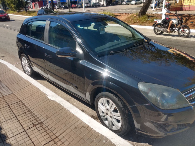 Vectra GT 2011 Completo