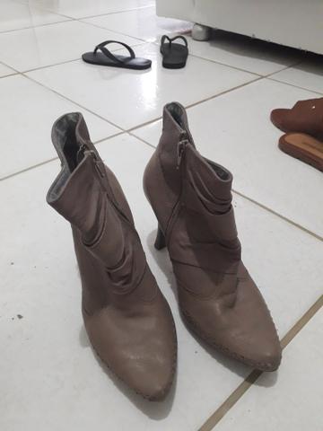 Bota número 36 - Foto 2