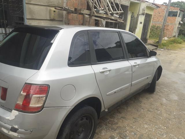 Carro em ótimo estado, motor top,interior perfeito só alguns detalhes na pintura - Foto 7