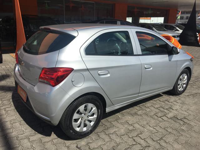 ONIX 2018/2019 1.0 MPFI LT 8V FLEX 4P MANUAL - Foto 6