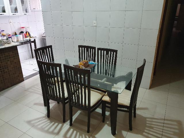 Vende-se casa em excelente endereço - Foto 6