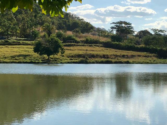 Chacará com lago (Prox.a Goianira) - Foto 11