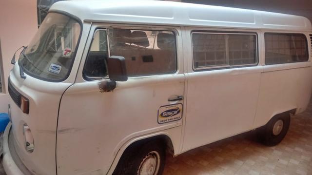 Vendo Perua Kombi ano 1999 Branca