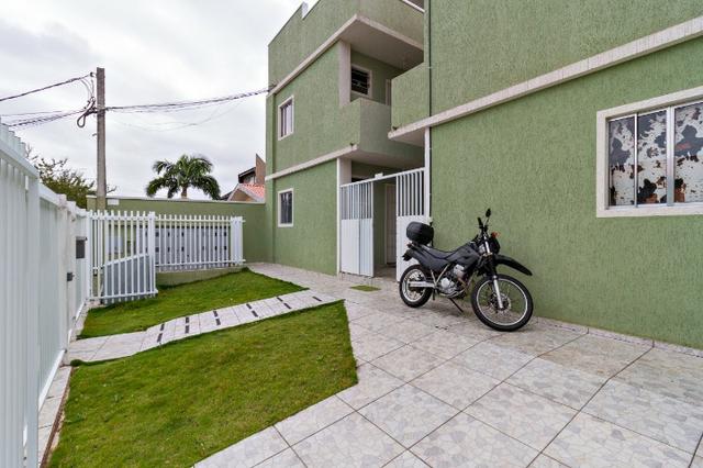 Apartamento ótimo, próximo ao terminal pinheirinho em frente ao mercado condor