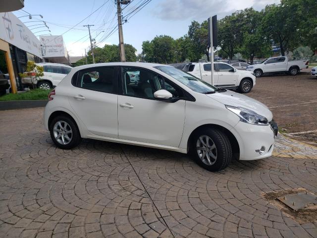 Peugeot 208 - 2015/2016 - 130.000km - 30.900,00 - Foto 3