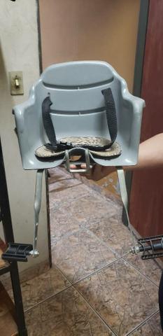 Cadeira de bicicleta para criança