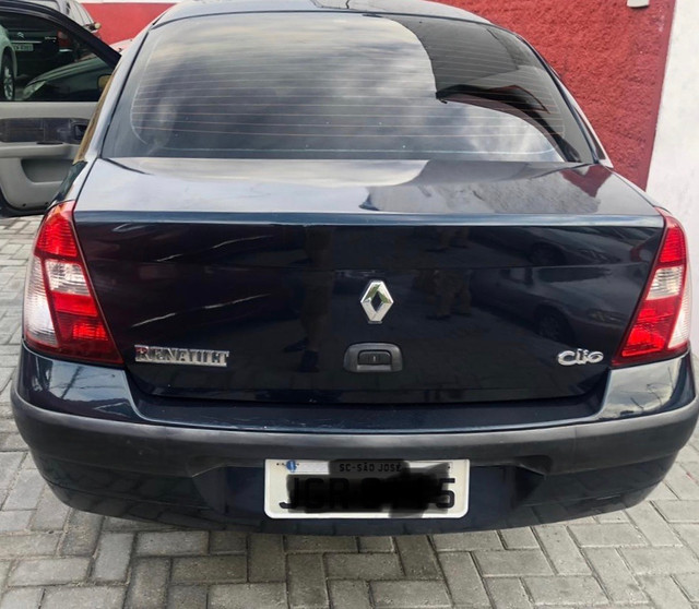 CLIO 1.6 Flex Sedan Previlége 05 Completo inteiro 20 Pg.R$13.900, - Foto 2