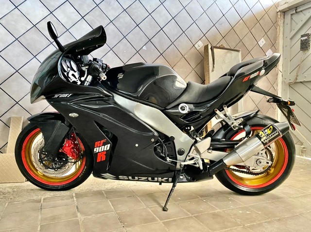 MOTO SUZUKI RF 900 R