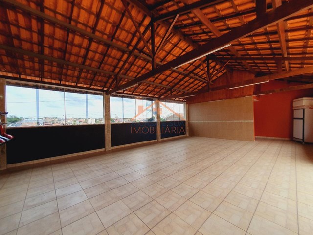 Casa com Piscina , 3 quartos, 1 suíte e Salão de festas na região do Jardim Guanabara - Foto 16