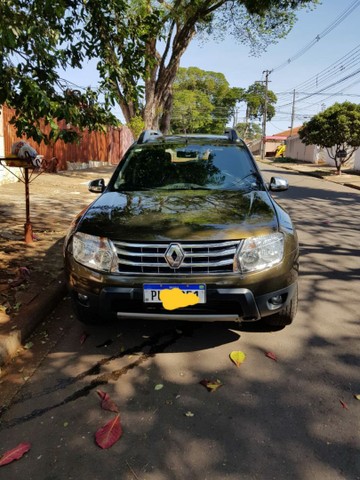 DUSTER 1.6 FLEX COMPLETA 2015
