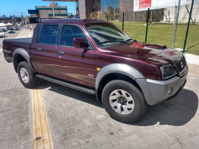 L200 SPORT HPE 2005 4X4 DIESEL AUTOMÁTICO