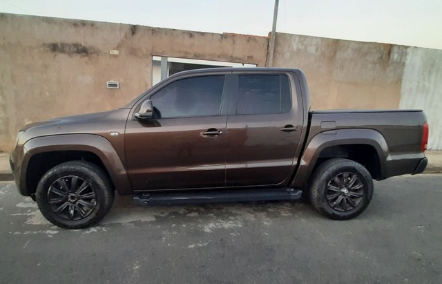 AMAROK HIGHLINE COMPLETA