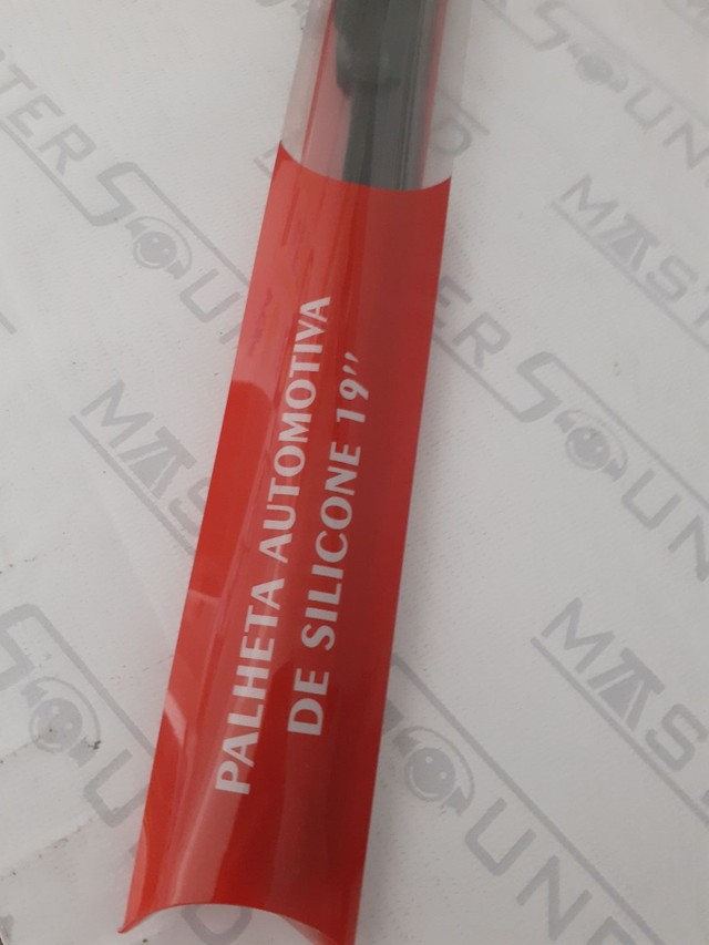 Palheta silicone universal. 19". Nova. Colocada. 