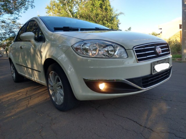 Fiat Linea dualogic 2016