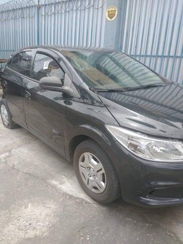 Sucata GM/ Onix 1.0 MT LT 15/15 para venda de peças 