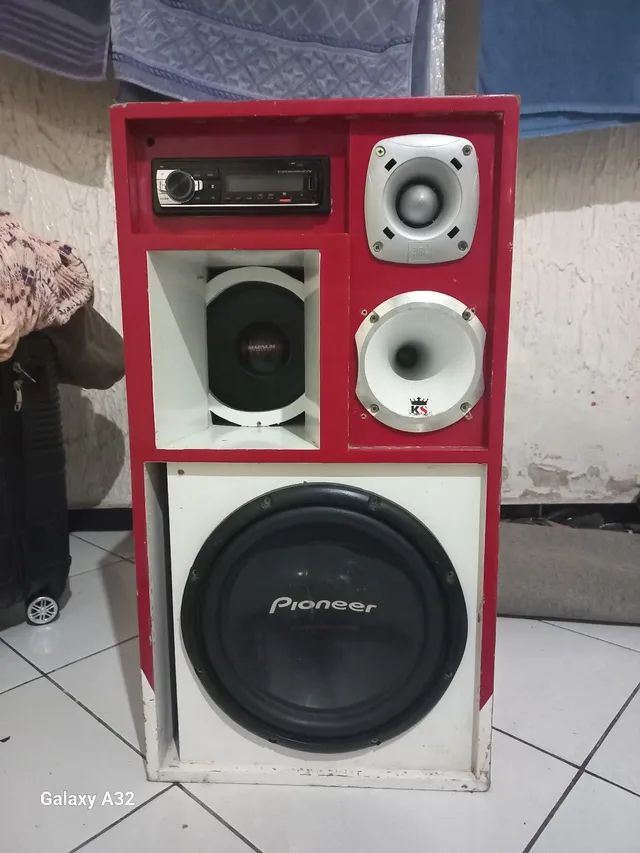 Vendo Caixa Bob Residencial/Automotiva, Item de Música Caixa Bob Nunca  Usado 82861153