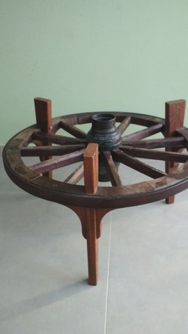 2 Rodas de Carroça  Antiga