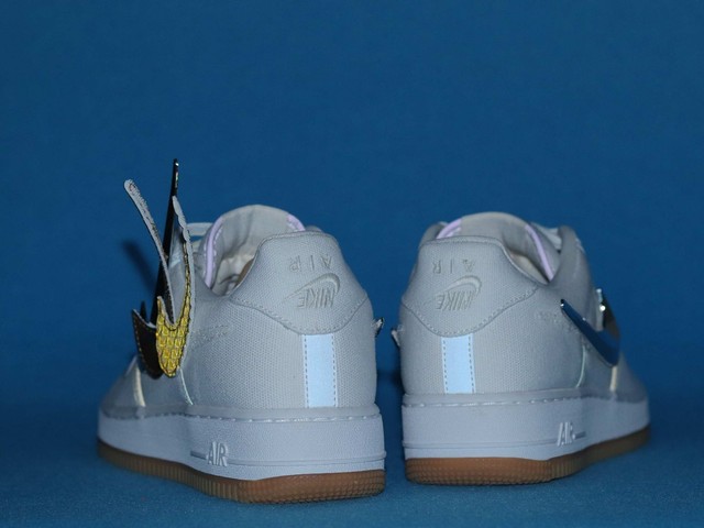 Tênis Nike Air force 1 Low x Travis Scott  - Foto 5