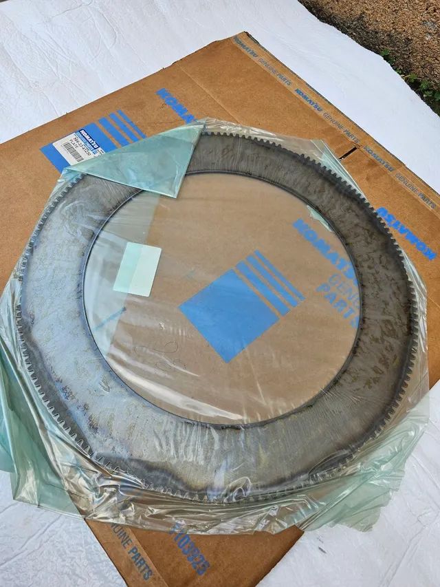 Pa carregadeira escavadeira caminhao  komatsu placa fricção nova original 5663341230  - Foto 2