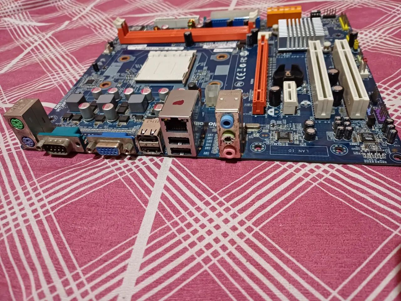 Placa mae AM3,DDR3 funcionando - Foto 2