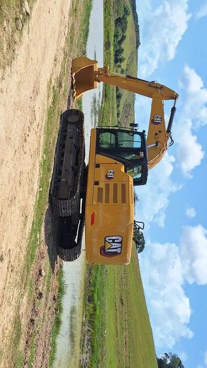 Escavadeira Hidráulica Caterpillar - Foto 2