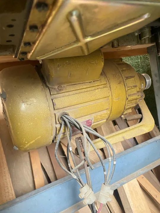 Máquina de costura industrial  - Foto 4