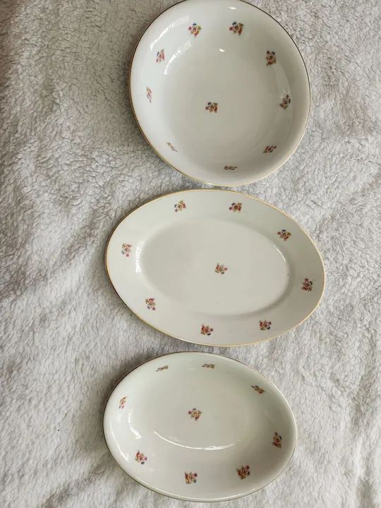 Travessas em porcelana Mauá 