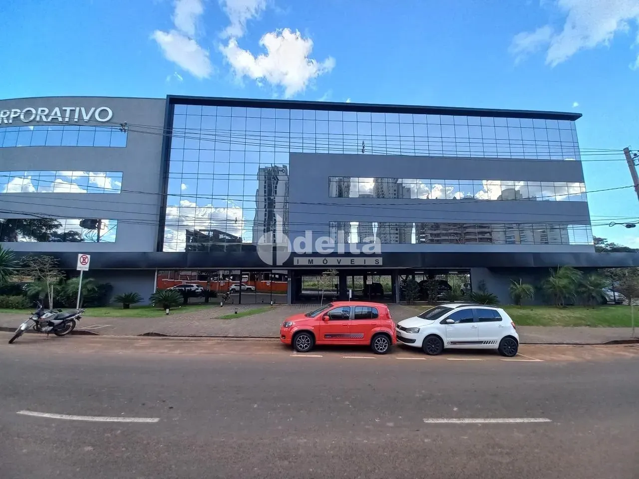 Sala disponível para locação no bairro Morada da Colina em Uberlândia-MG