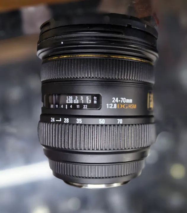 Lente Sigma 24-70mm f/2.8 DG OS HSM para Câmeras DSLR e full frame