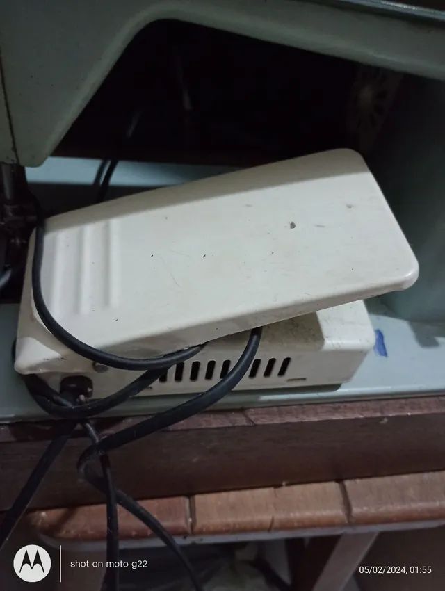 MÁQUINA de COSTURA SINGER  - Foto 2