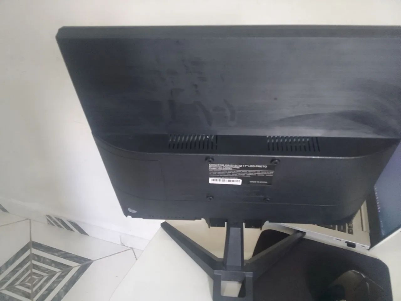 Monitor prizi slim 17 Ded preto  - Foto 2