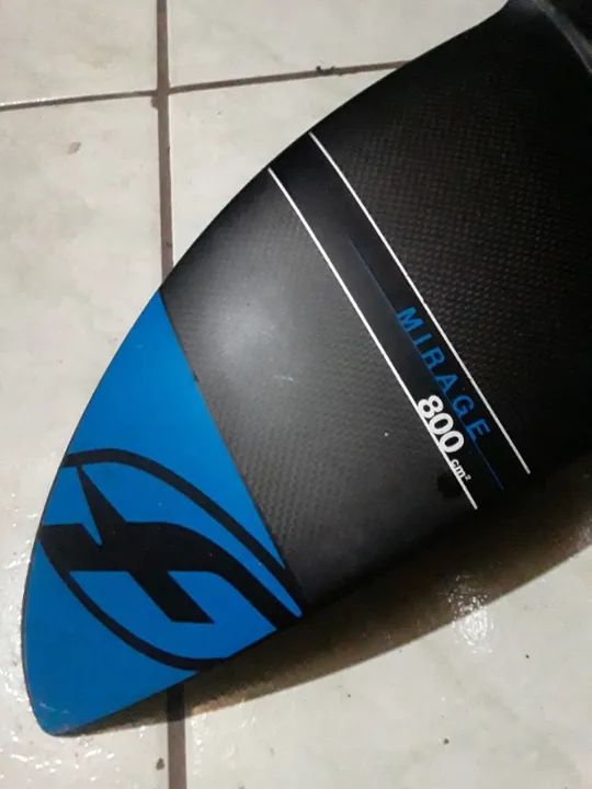 Foil+prancha para kite foil marca f-one - Foto 3