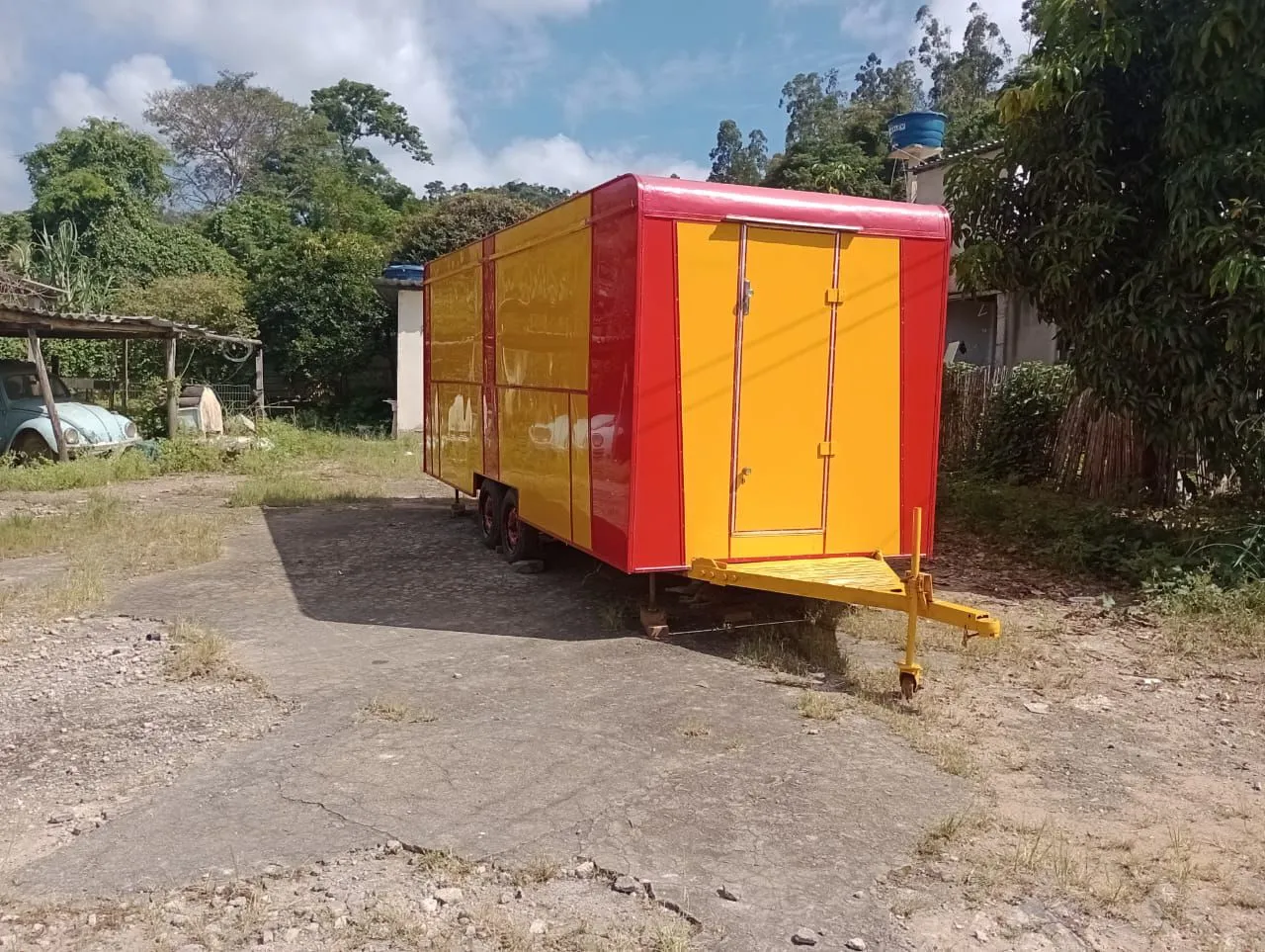 Trailer