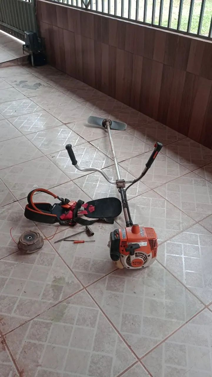 Roçadeira Stihl FS 120 - Foto 3
