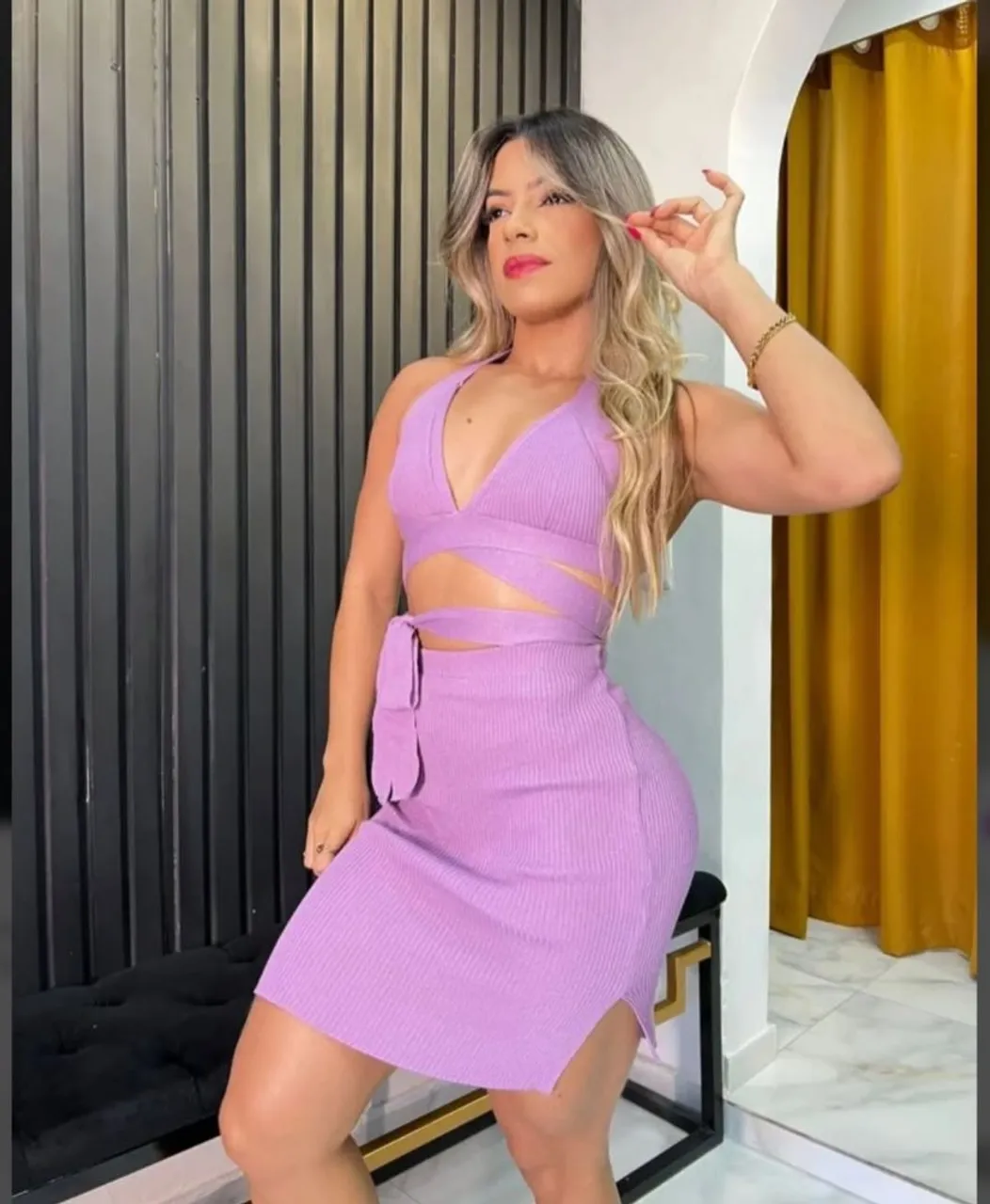 Conj Cropped e saia Novos