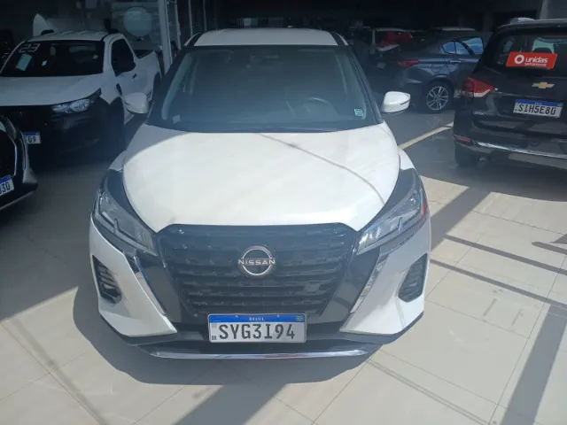 ? NISSAN KICKS ACTIVE 1.6 CVT AUTOMÁTICO