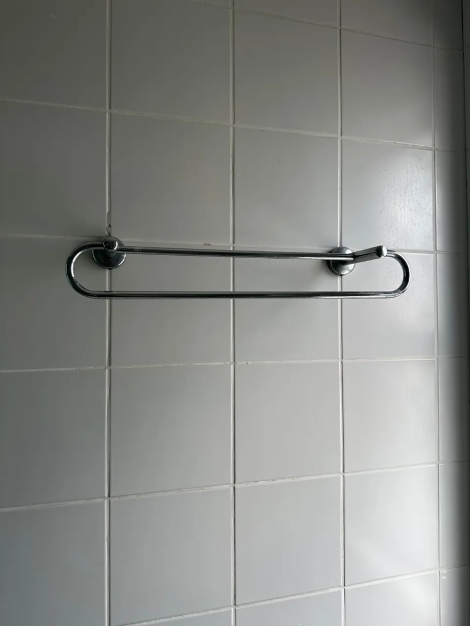Suporte de Toalha Cromado para Banheiro