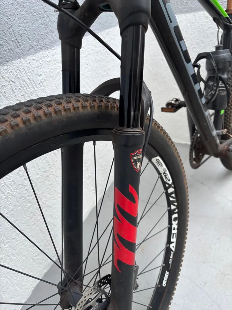 Bicicleta aro 29 top para trilhas  - Foto 2