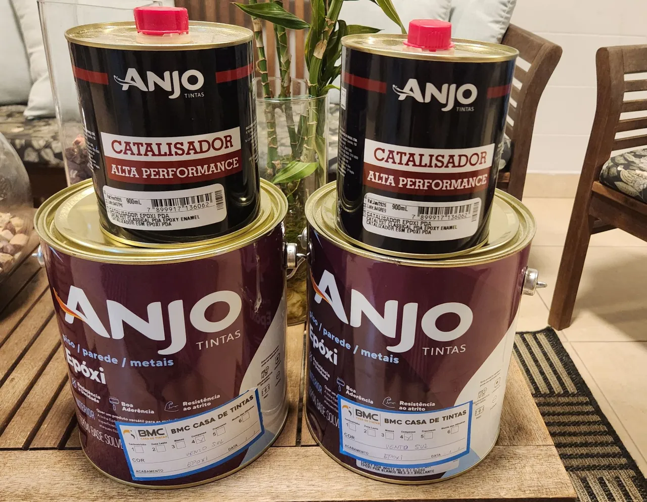 Tintas Epóxi e Catalisador Alta Performance Anjo