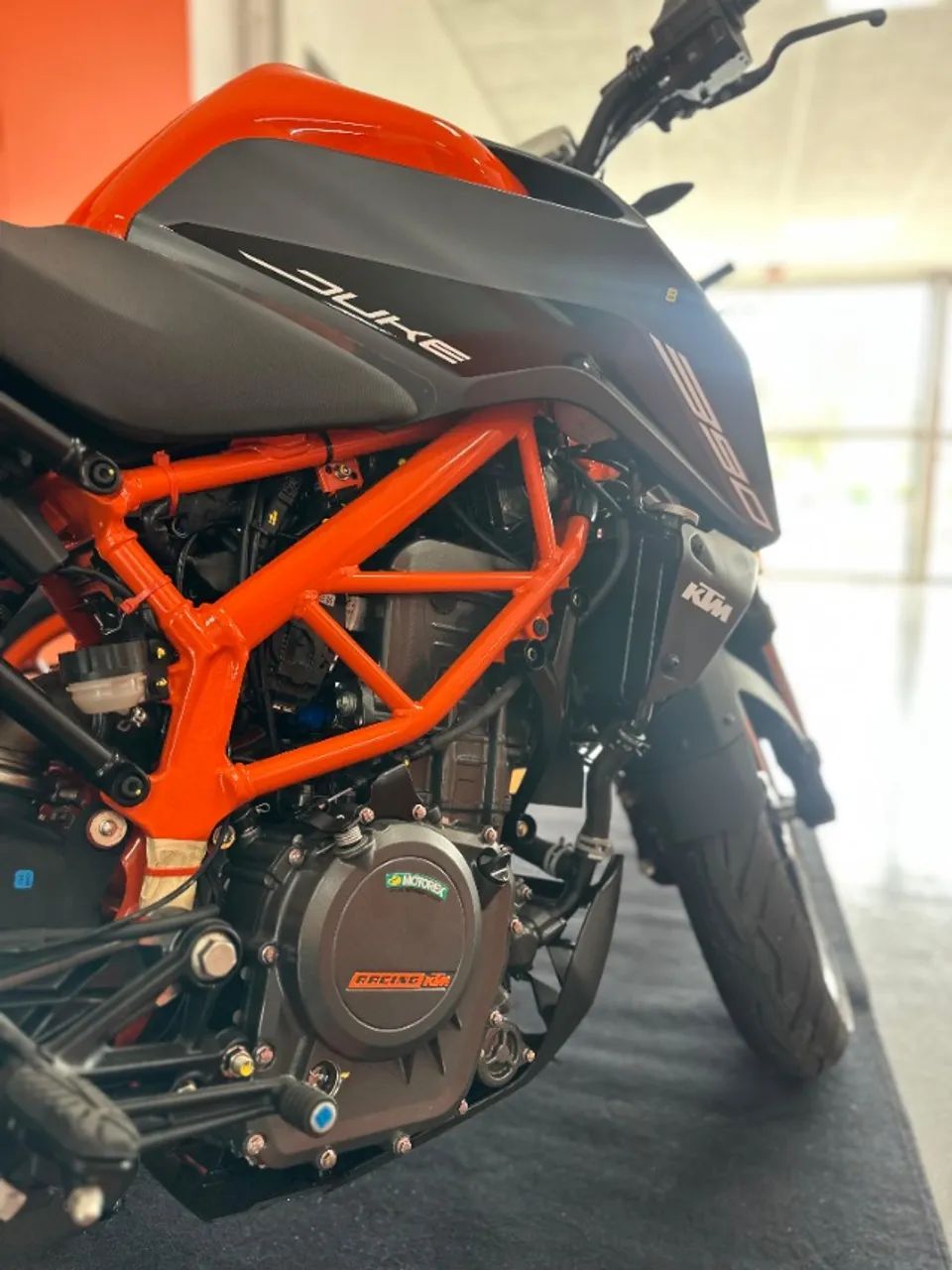 Ktm Duke 390 2025  - Foto 3